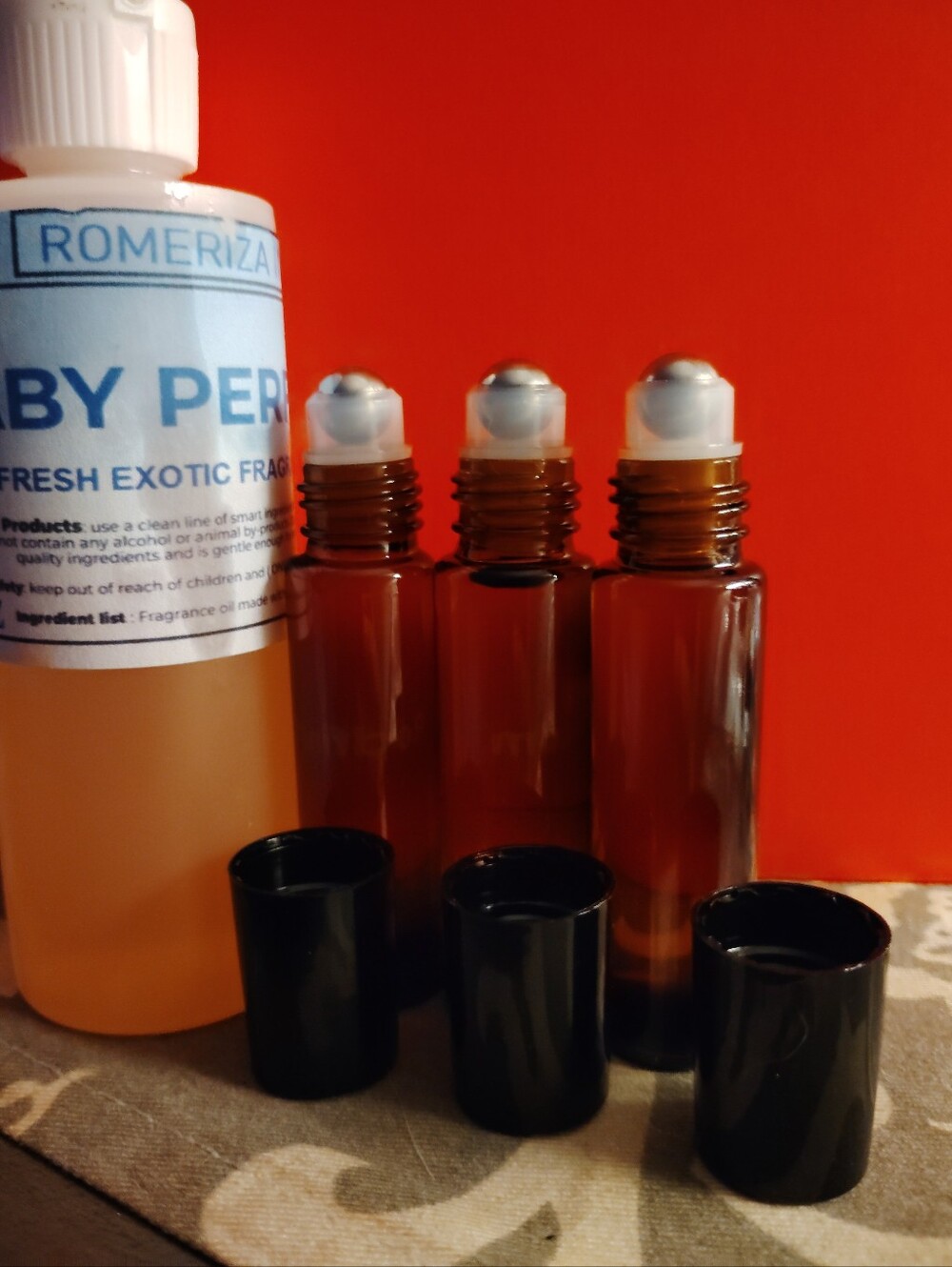Baby Powder Scented Uncut Oil Roller Bottles (3) - Picture 4 of 7